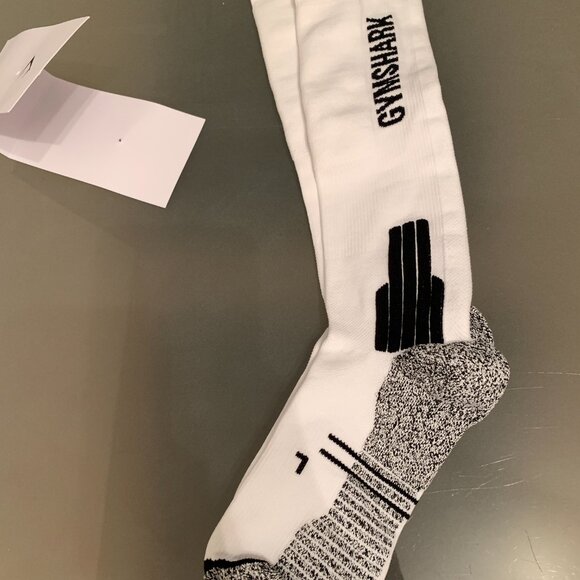 BNWT GYMSHARK POWERLIFTING KNEE LENGTH LIMITED EDITION LUXURY SOCKS SZ S WHITE - Picture 3 of 6